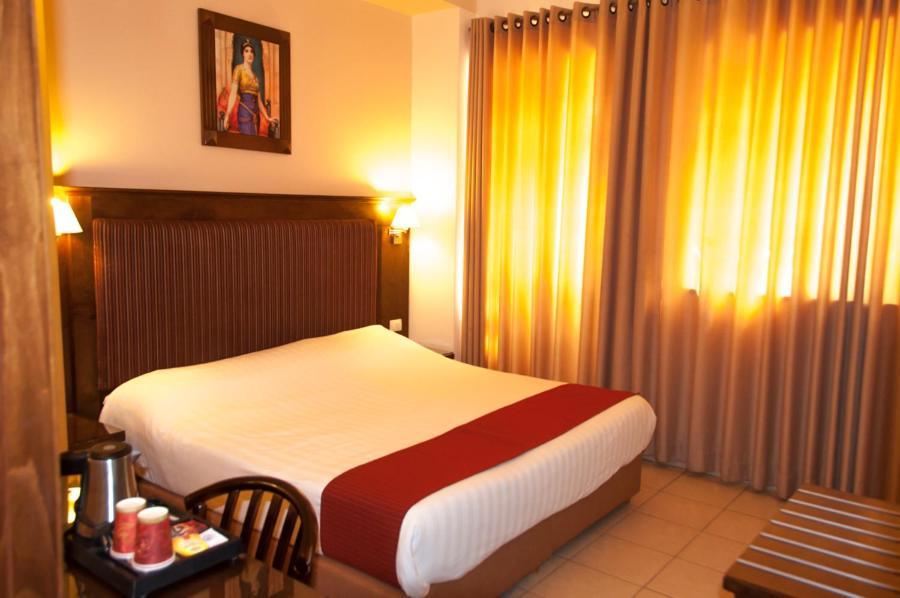 Hotel Gloria 3*
